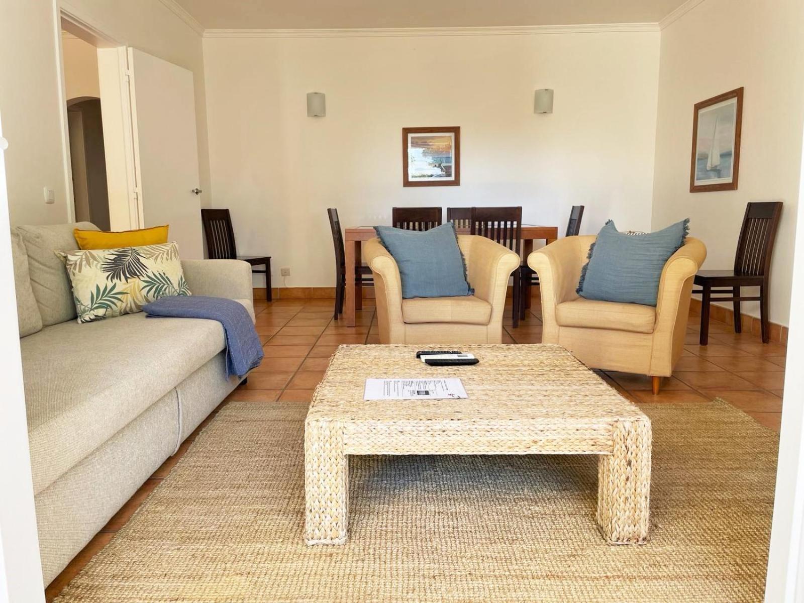 Spacious Near Porto De Mos Beach, Lagos. Lagos
